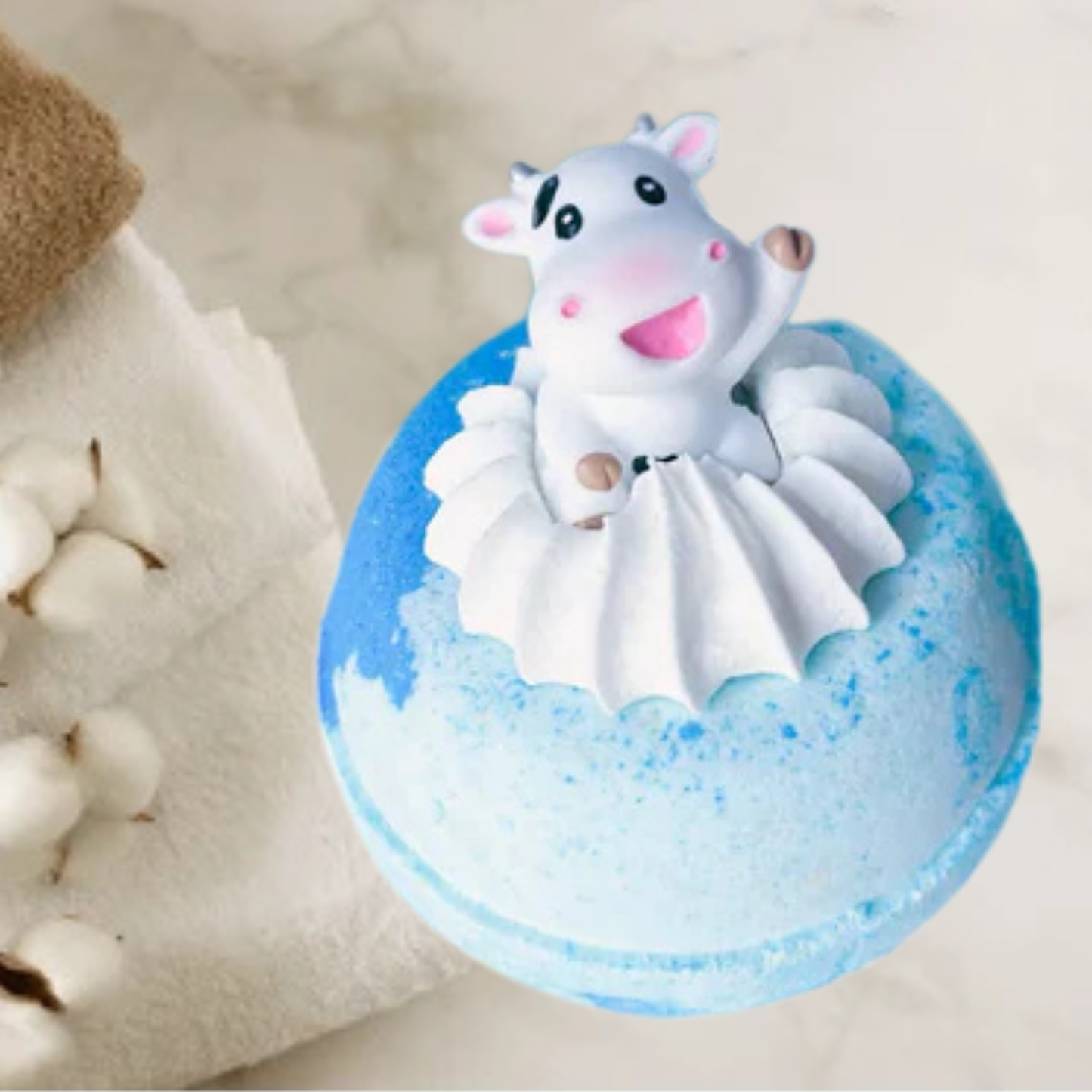 Happy Cow Foaming Bath Bomb